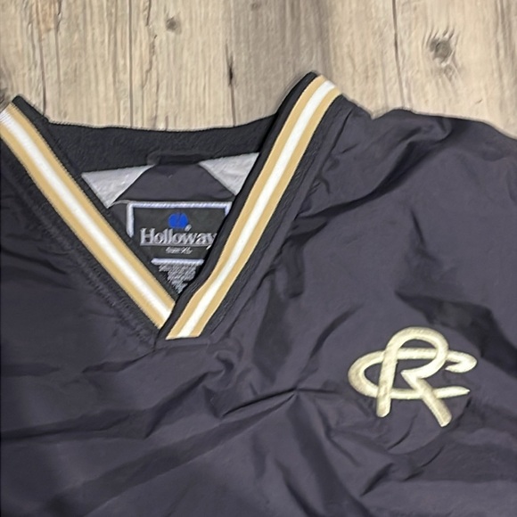 Men’s Holloway Windbreaker Pullover - Picture 2 of 5